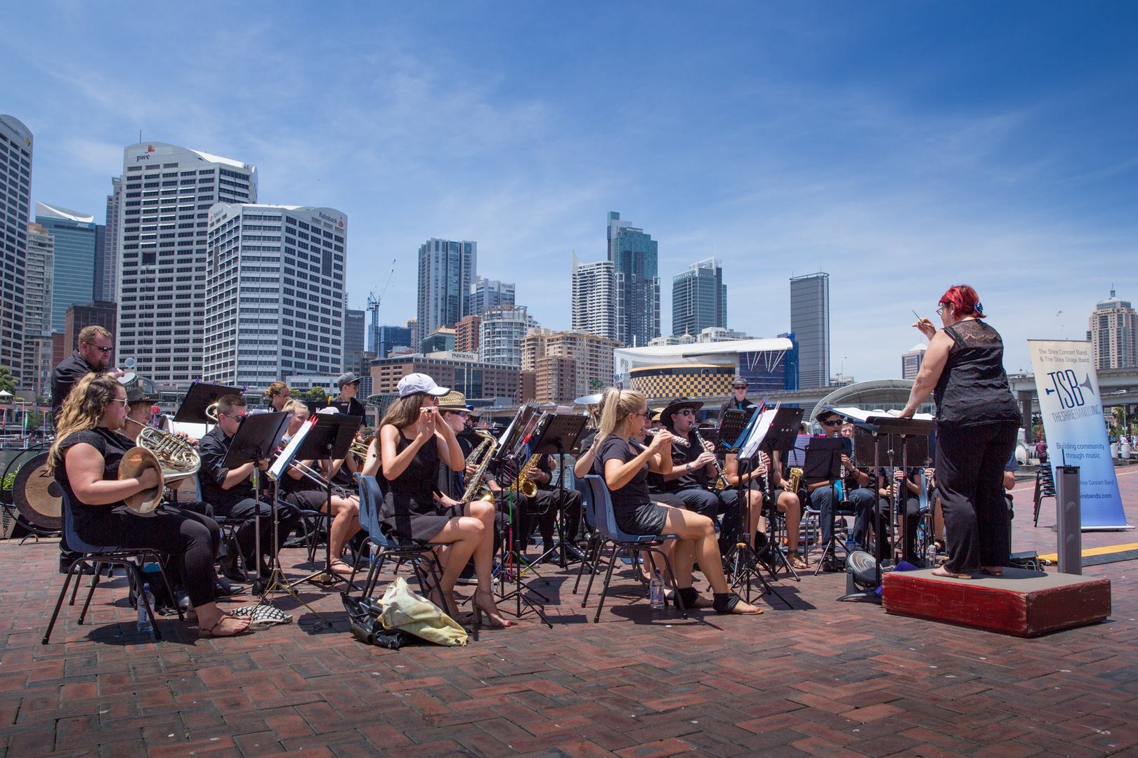 SB Darl Harbour Performance